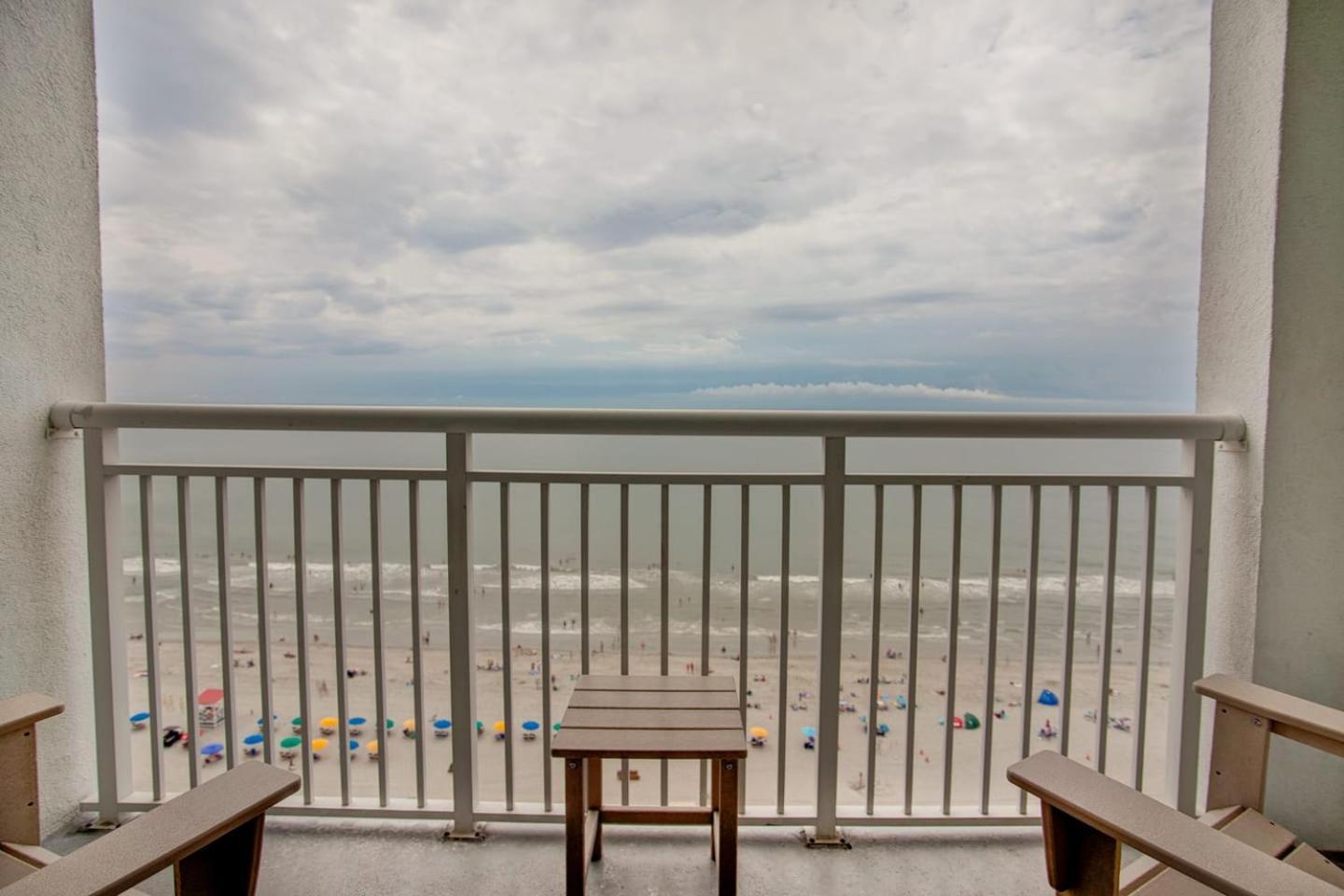 Oceanfront Escape Renovated Suite At Camelot Myrtle Beach Exteriér fotografie